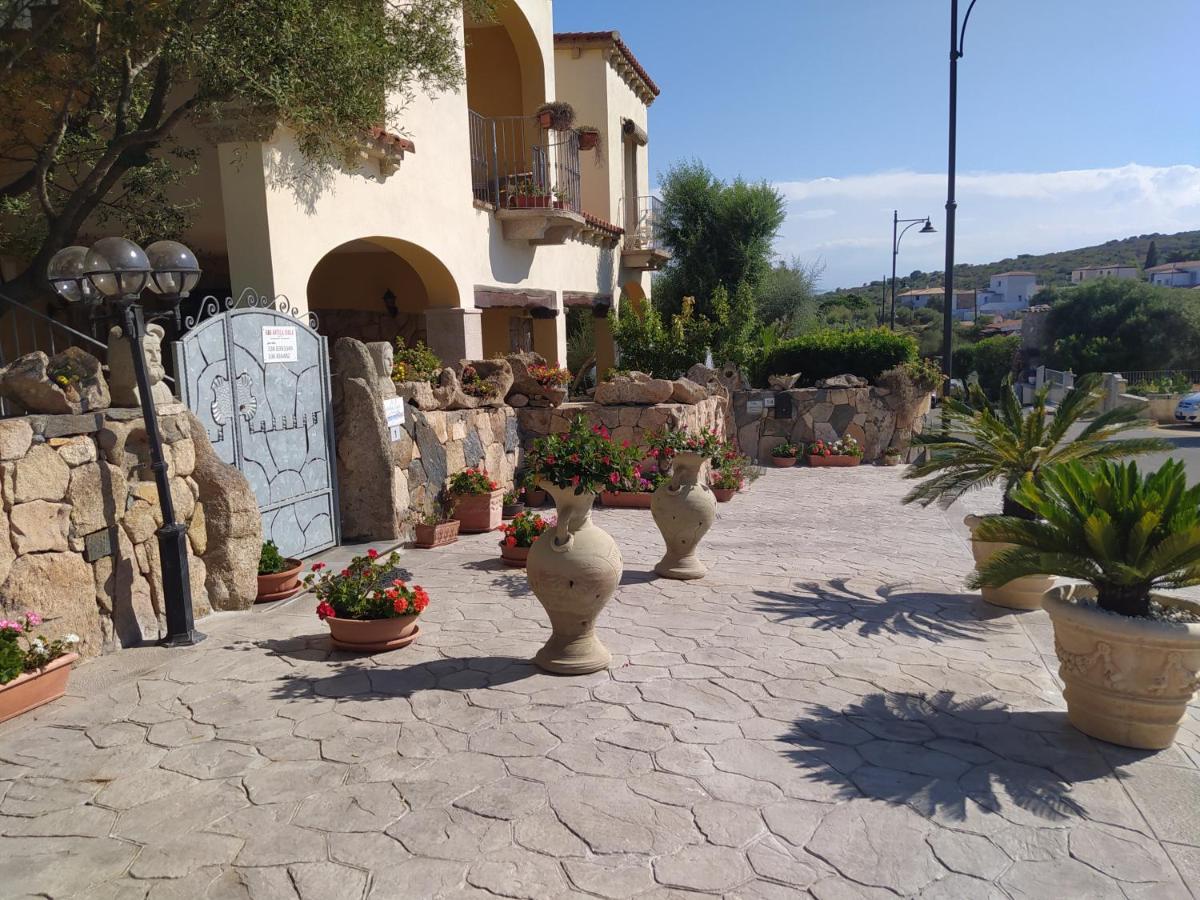Antica Isola Bed & Breakfast Olbia Luaran gambar